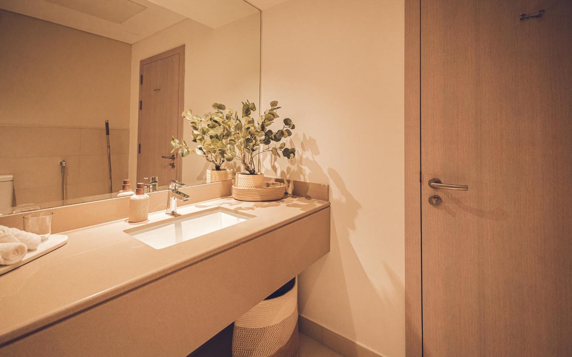 Voyage'S Stylish 1Br At Waters Edge Apartment Abu Dhabi Bagian luar foto